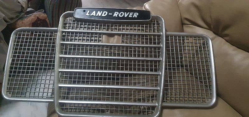 land rover 1974-78 original front Grill 0