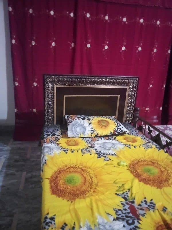 urgent single bed for sale 1