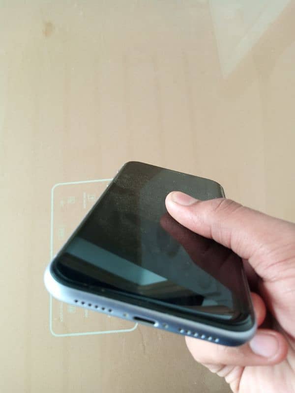 iphone 11 urgent sell 1