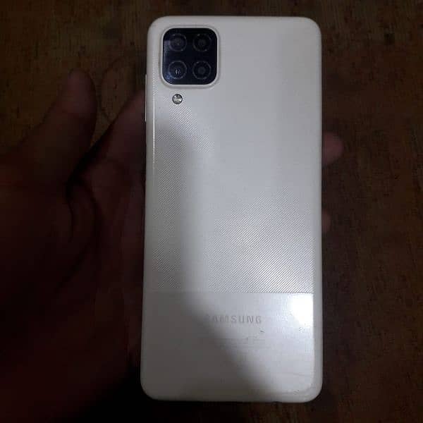 Samsung galaxy a12 0