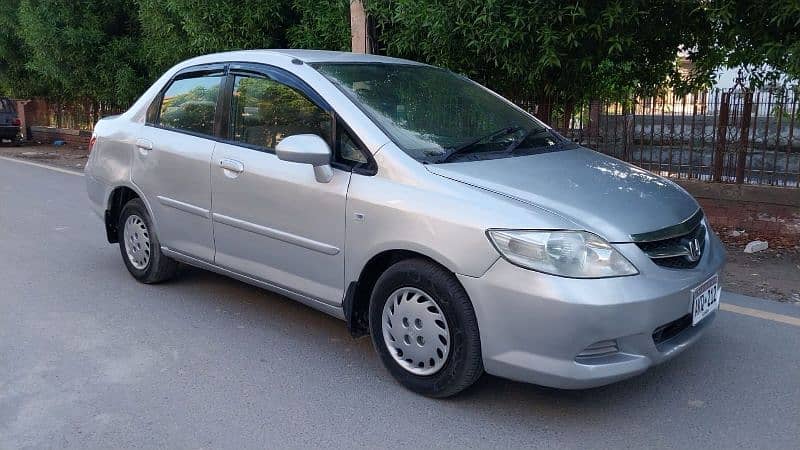 Honda City IDSI 2006 1