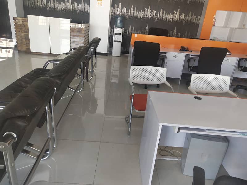 1500 sqft Office Hall Available for Rent on PWD Main Road Strategically Located for Maximum Visibility and Convenience, Ideal for Growing Businesses Looking for a Prime location of main PWD road. 0