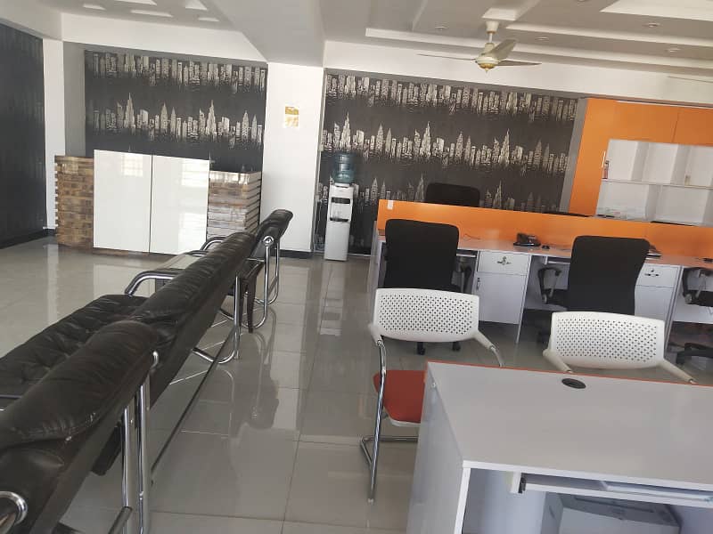 1500 sqft Office Hall Available for Rent on PWD Main Road Strategically Located for Maximum Visibility and Convenience, Ideal for Growing Businesses Looking for a Prime location of main PWD road. 15