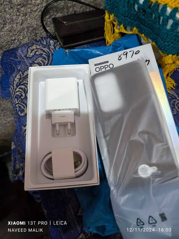 OPPO Reno 12 12/512 5G just box open Brown silver use 3