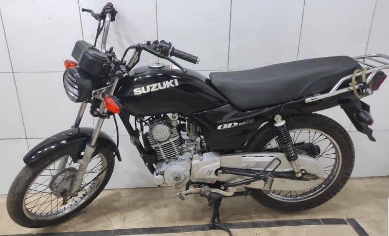 Suzuki Gd 110s 2014 3