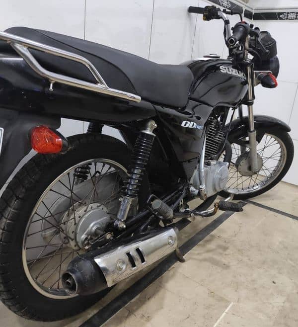 Suzuki Gd 110s 2014 6