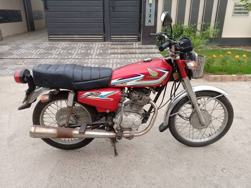 Honda CG 125 2015 1