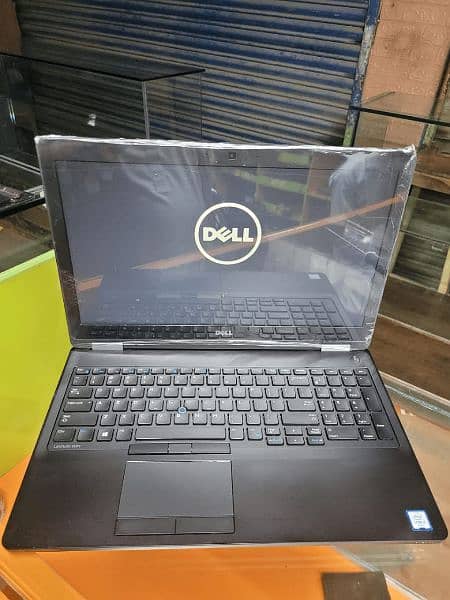 Dell Latitude E5570 0