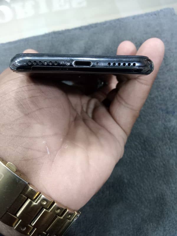 IPHONE X 64 GB PTA APPROVED 2