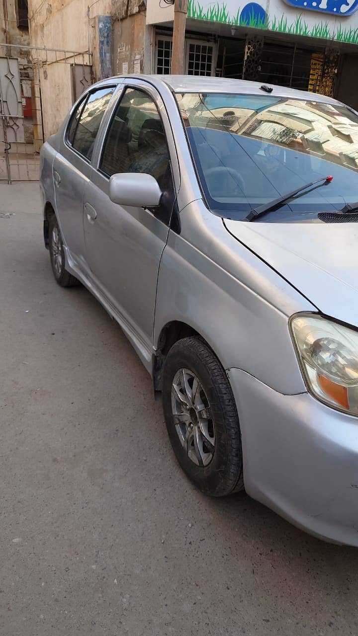 Toyota Platz 2002 3