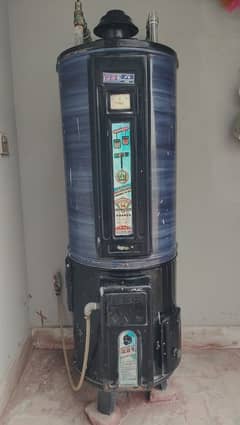 Used Gas and Electric Geyser 35 L