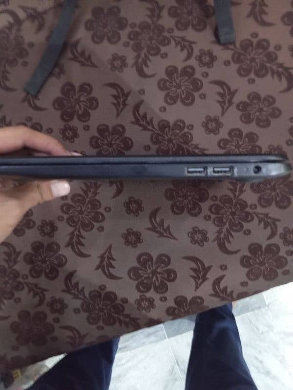 HP Chromebook 14 G3 4/16 GB 4