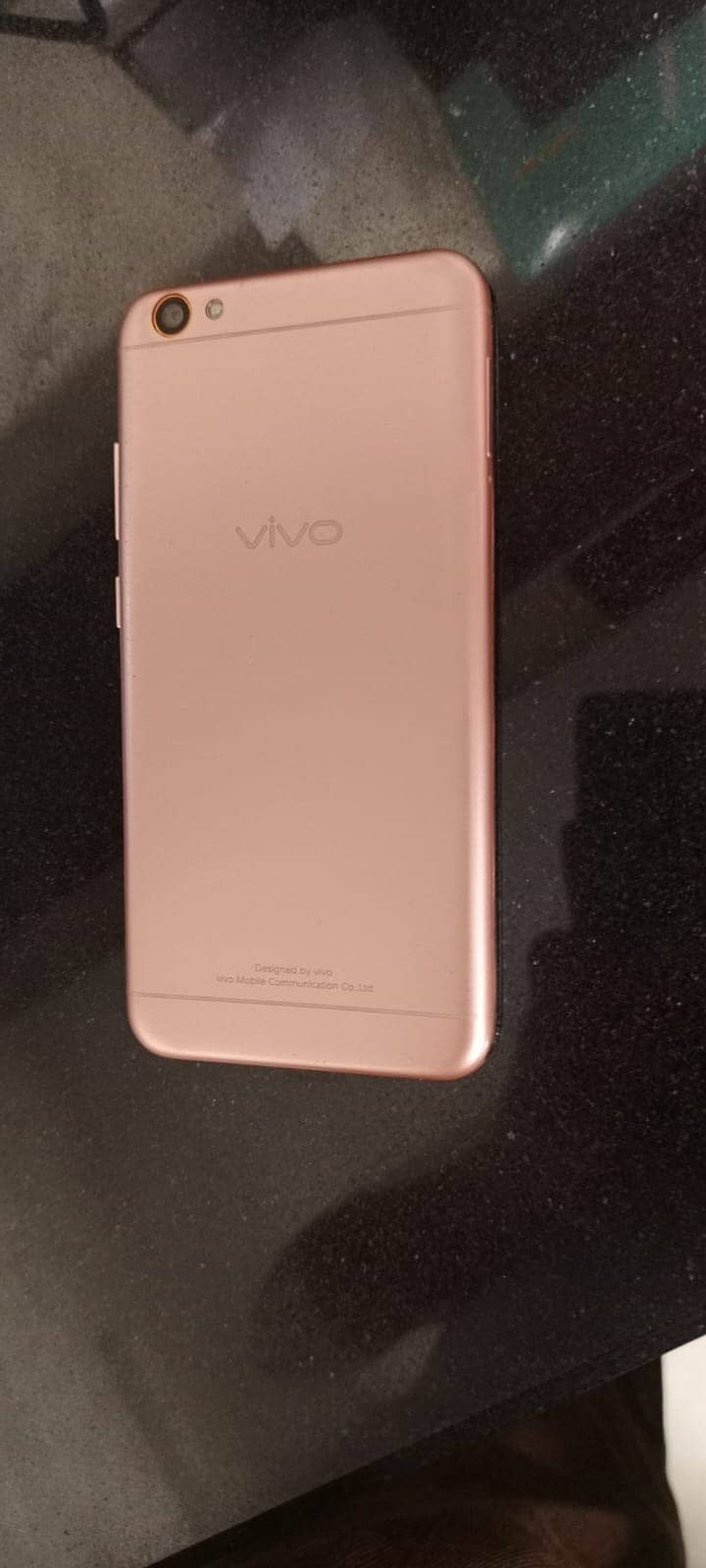 Vivo Y67 1