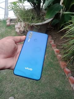 vivo y15 4 64 all ok mobile 03060369492 watsup