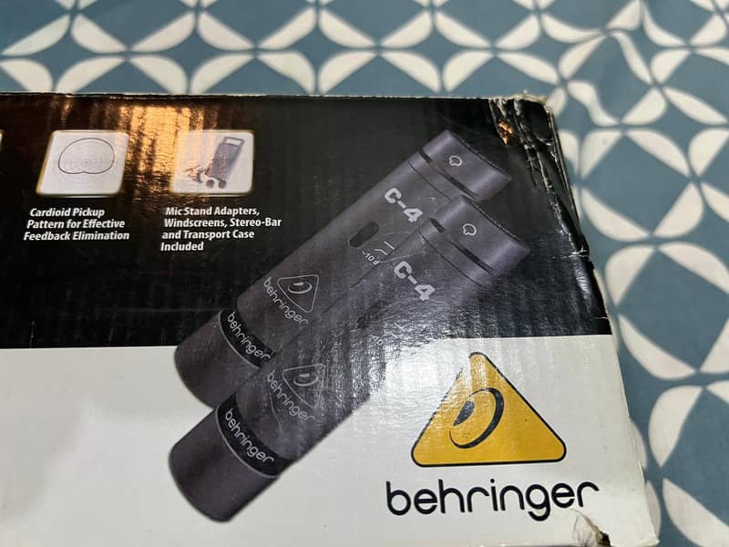 Behringer C-4 ( 2 matched studio Condenser Microphones w/ Accessories) 11