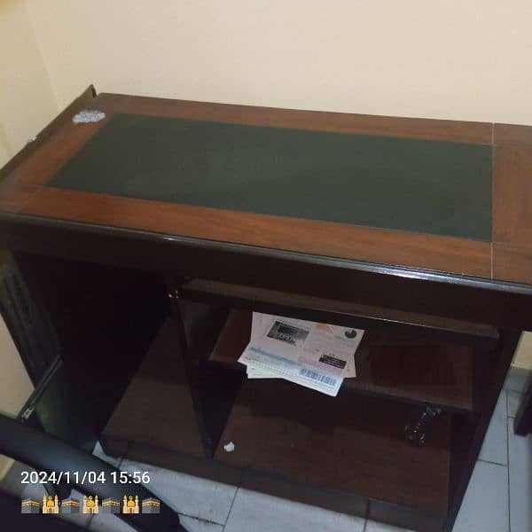 office furniture 7