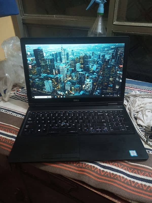 dell big screen laptop i5 6th gen 0