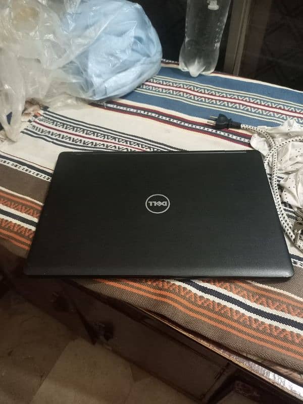 dell big screen laptop i5 6th gen 3