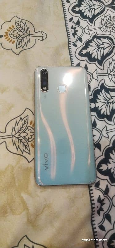 vivo y19 1