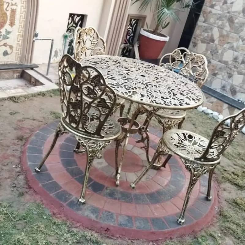 Outdoor Furnitures 7