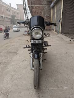 Suzuki GS se 150cc Best Bike