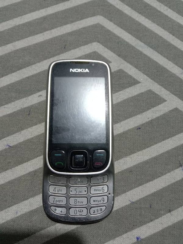 Nokia Mobile. . . 6303 For Sala All Ok. 4