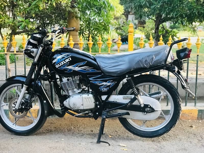 Suzuki GS 150 SE Model 2018 1