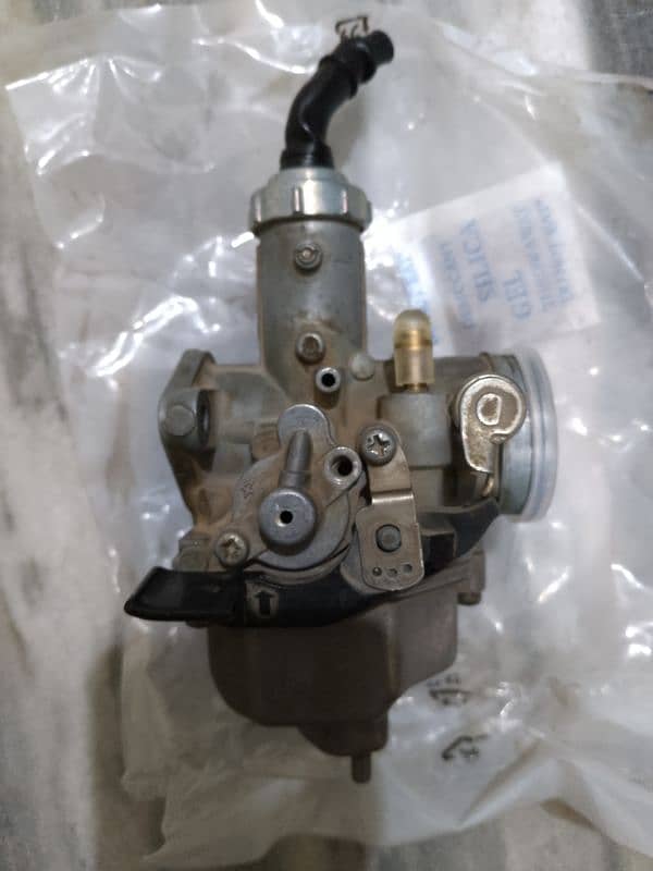 Honda 125 geniune carburetor 2