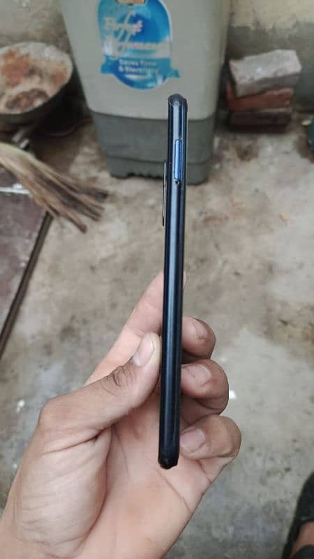 Infinix smart 3 2gb ram 32 gb mamori 4