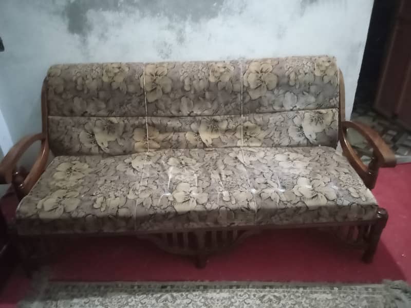 sheesham wood sofa 13000 4