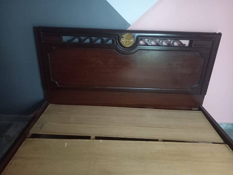 King Size bed with Metress for sale 2