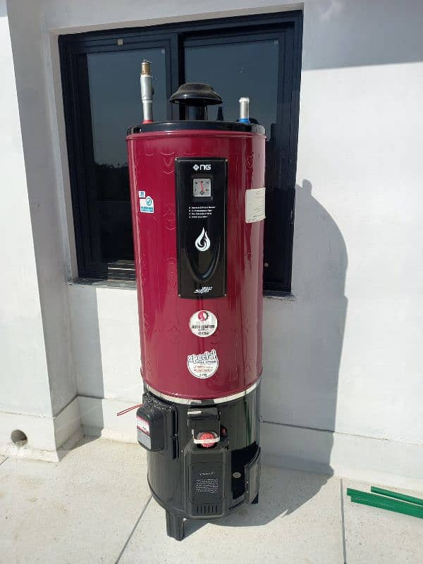 Almost Brand New Geyser for sale. 1