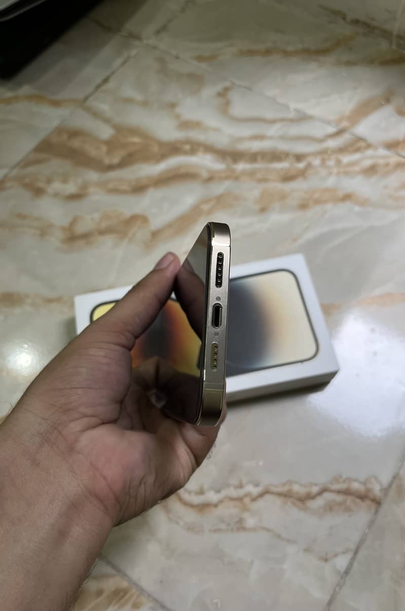 iPhone 14 pro max dual sim working 4