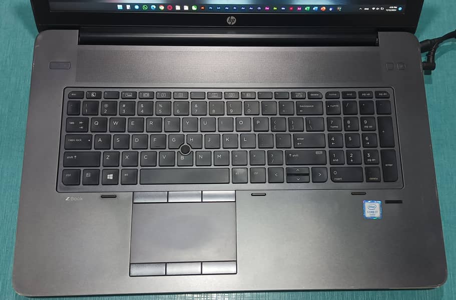 HP ZBook G3 17 Workstation 3