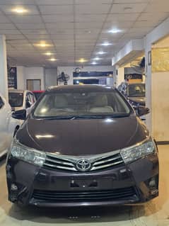 Toyota Corolla Altis Grande 2014