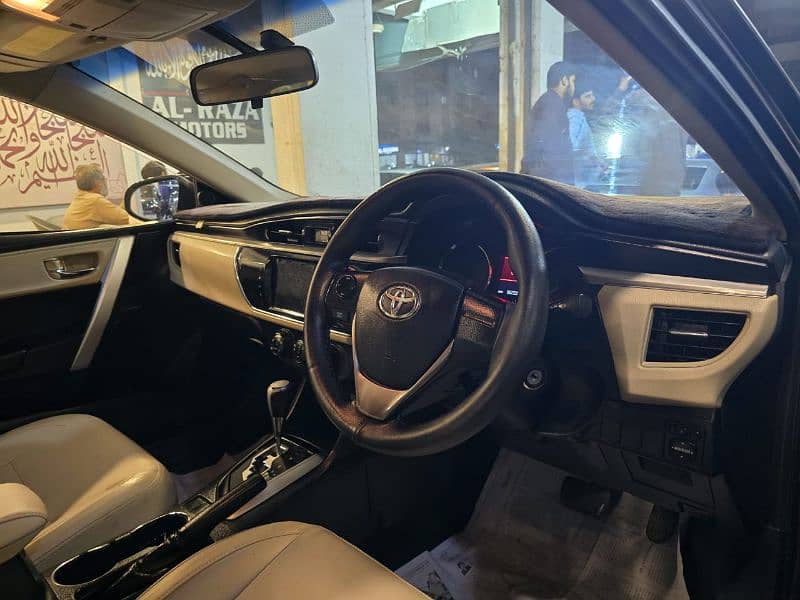 Toyota Corolla Altis Grande 2014 7