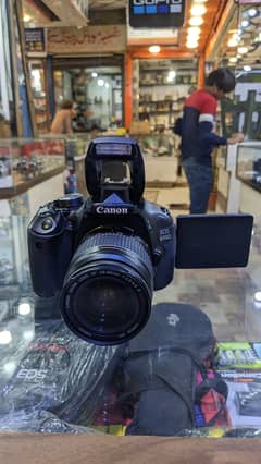 DSLR CAMERA CANON 600D 10 BY 10 CONTACT 03212306356