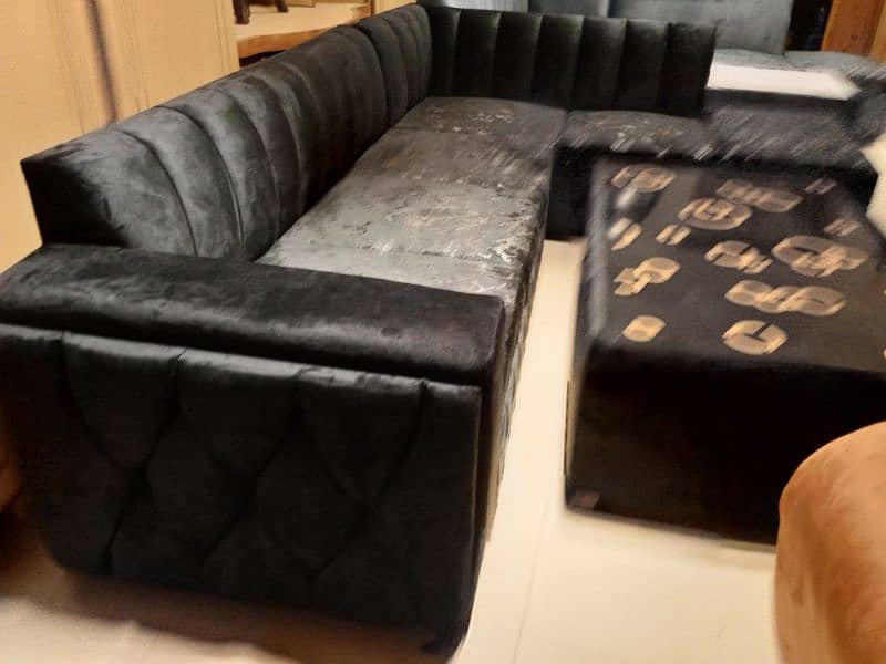 corner sofa/l shape /6 seater call 03124049200 2