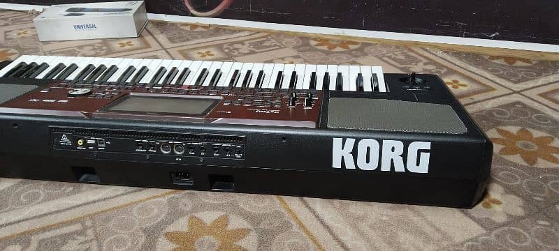 Korg Pa 700 2