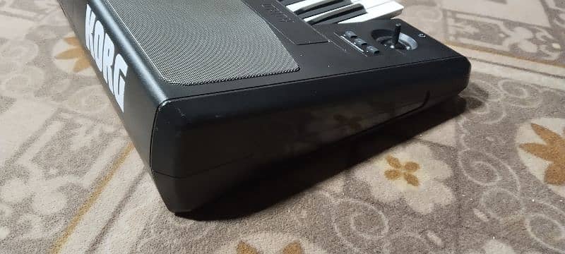 Korg Pa 700 6