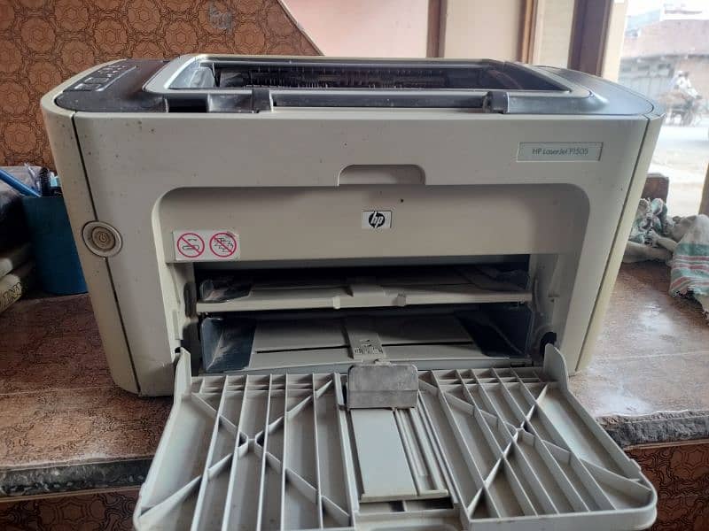 Hp laserjet p1505 printer 2