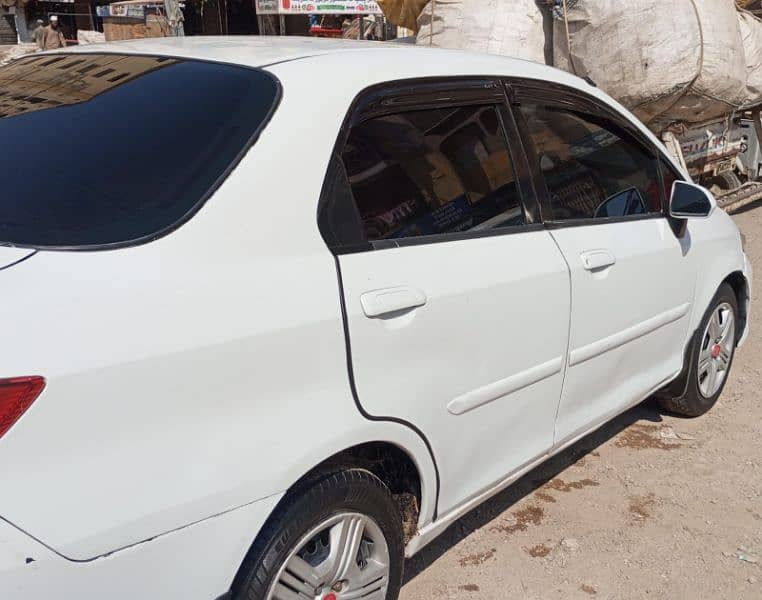 Honda City IDSI 2004 in Good Maintained Condition 11