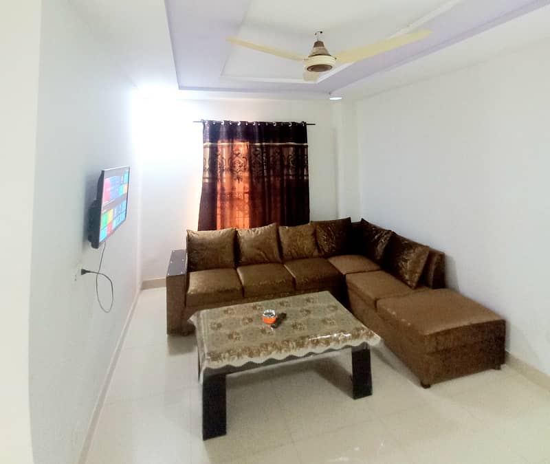 One Bed Furnished Appartment for Rent Daily 3