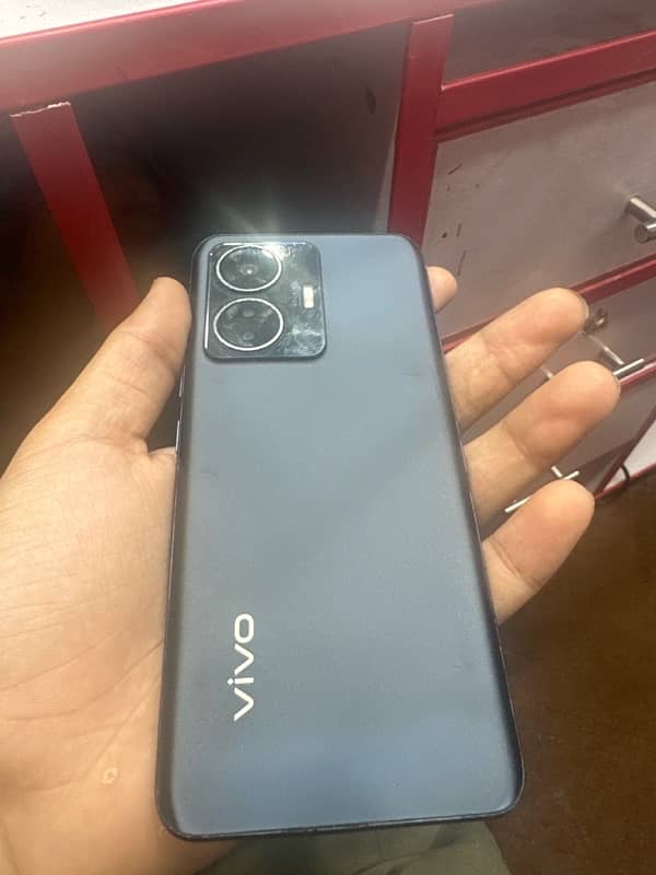 VIVO Y55s 1