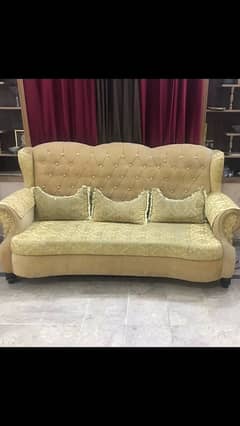 5 seaters sofa