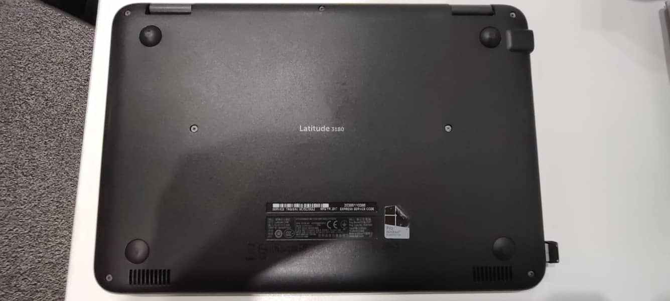 Dell Latitude 3180 Education 11.6 HD Laptop PC + Original Charger 2