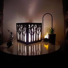 Lamp / table lamp