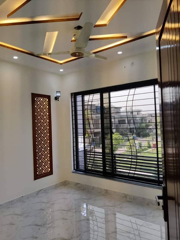 5 Marla Brand New Luxury House For Sale In Punjab Society Phase 2 26