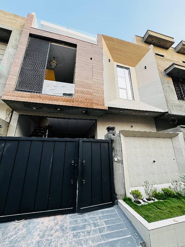 5 Marla Brand New House For Sale In Gulshne Lahore 0