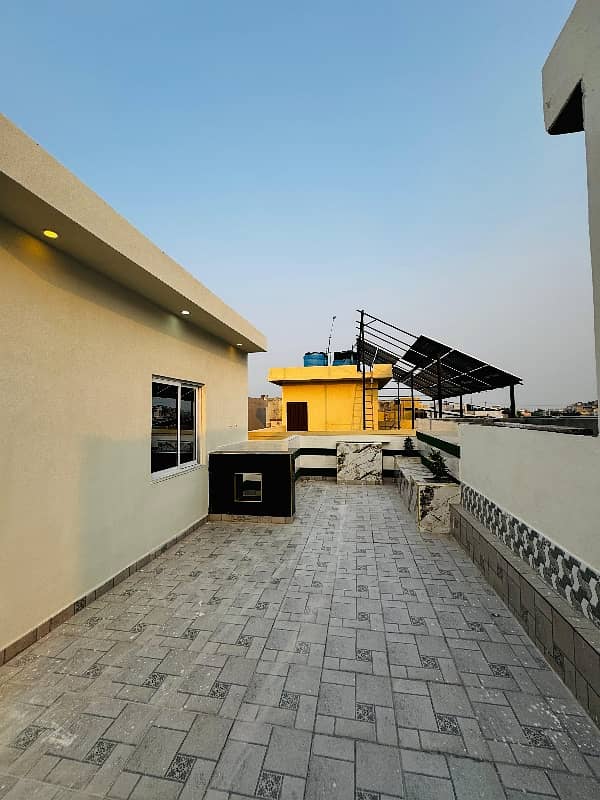 5 Marla Brand New House For Sale In Gulshne Lahore 9